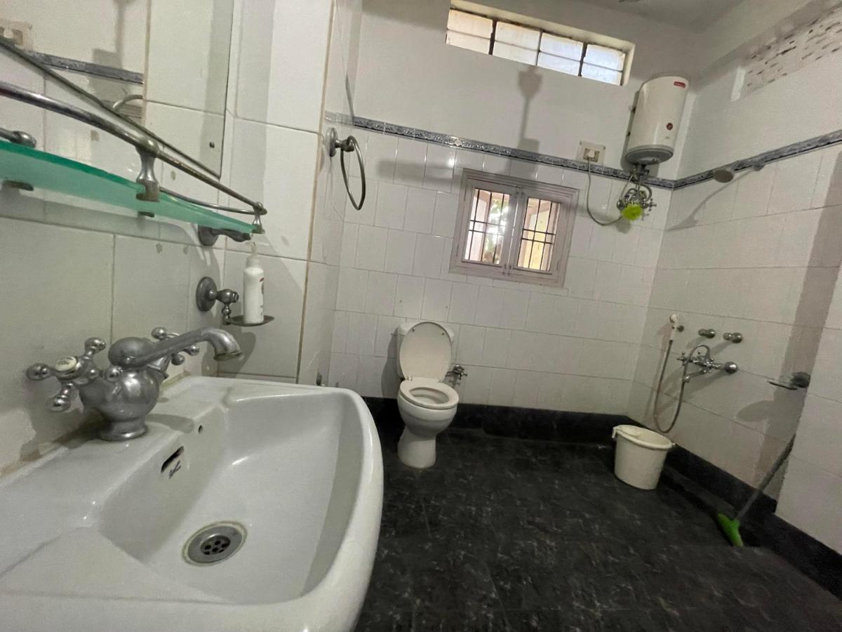 The Choudhury Manor Homestay Guwahati Exterior foto