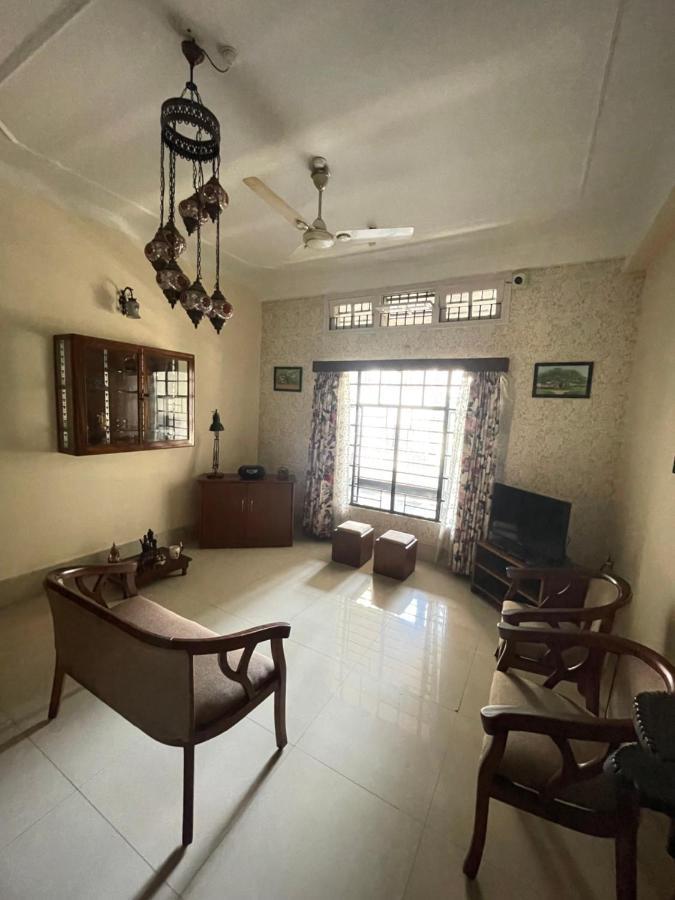 The Choudhury Manor Homestay Guwahati Exterior foto