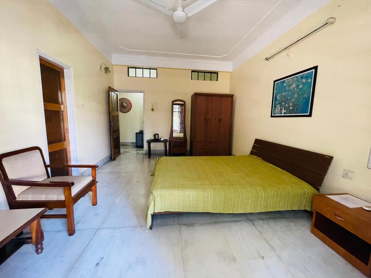 The Choudhury Manor Homestay Guwahati Exterior foto