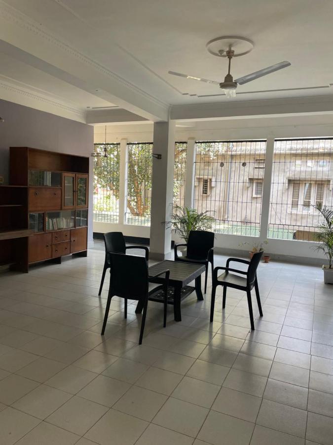 The Choudhury Manor Homestay Guwahati Exterior foto