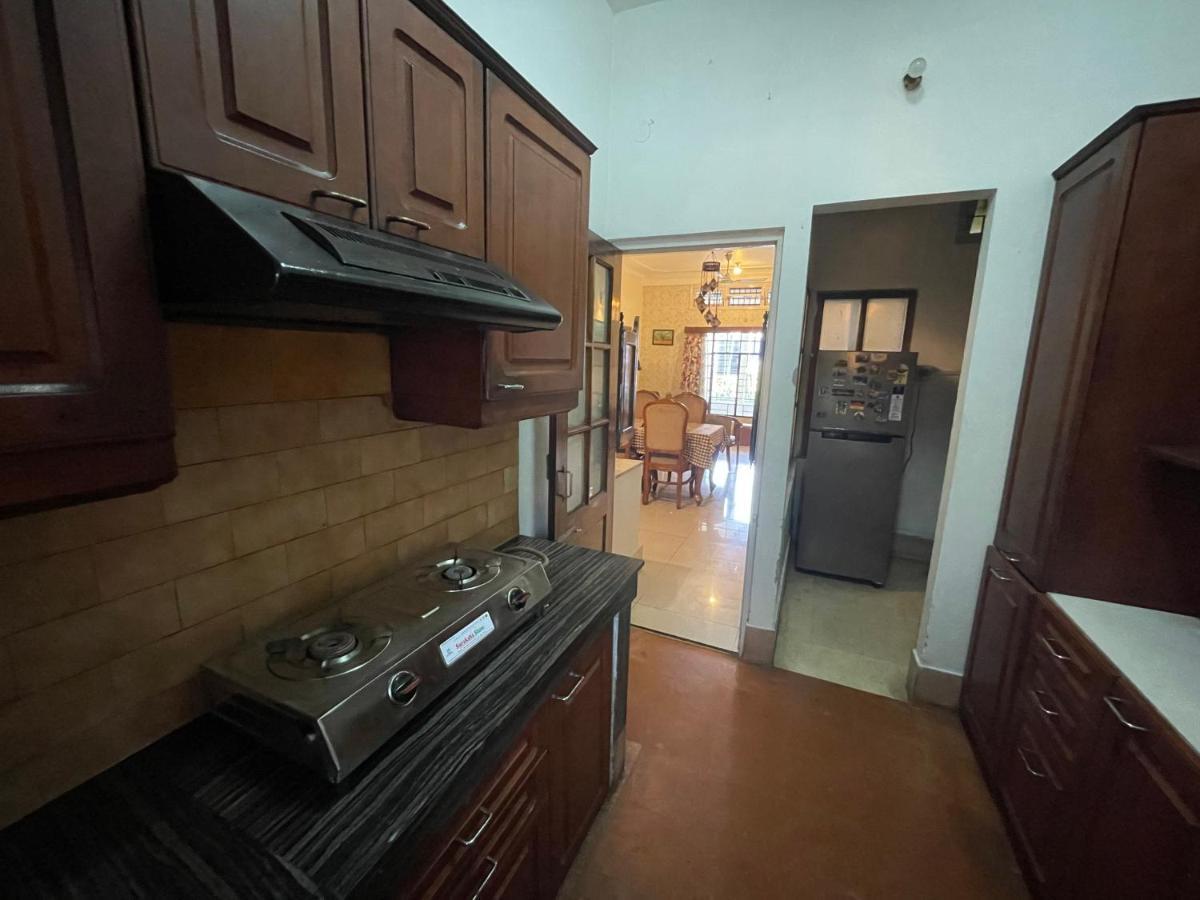 The Choudhury Manor Homestay Guwahati Exterior foto