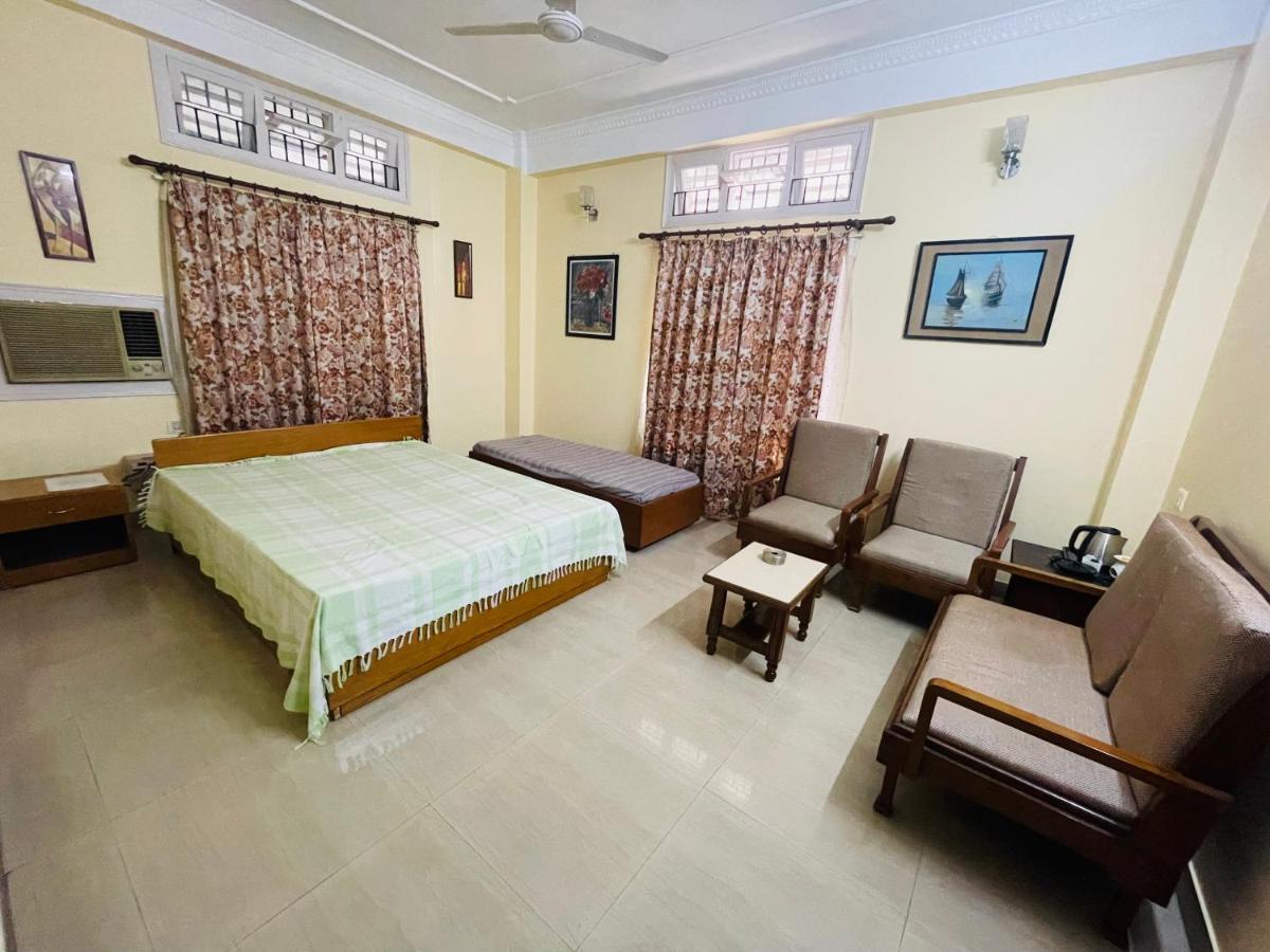The Choudhury Manor Homestay Guwahati Exterior foto